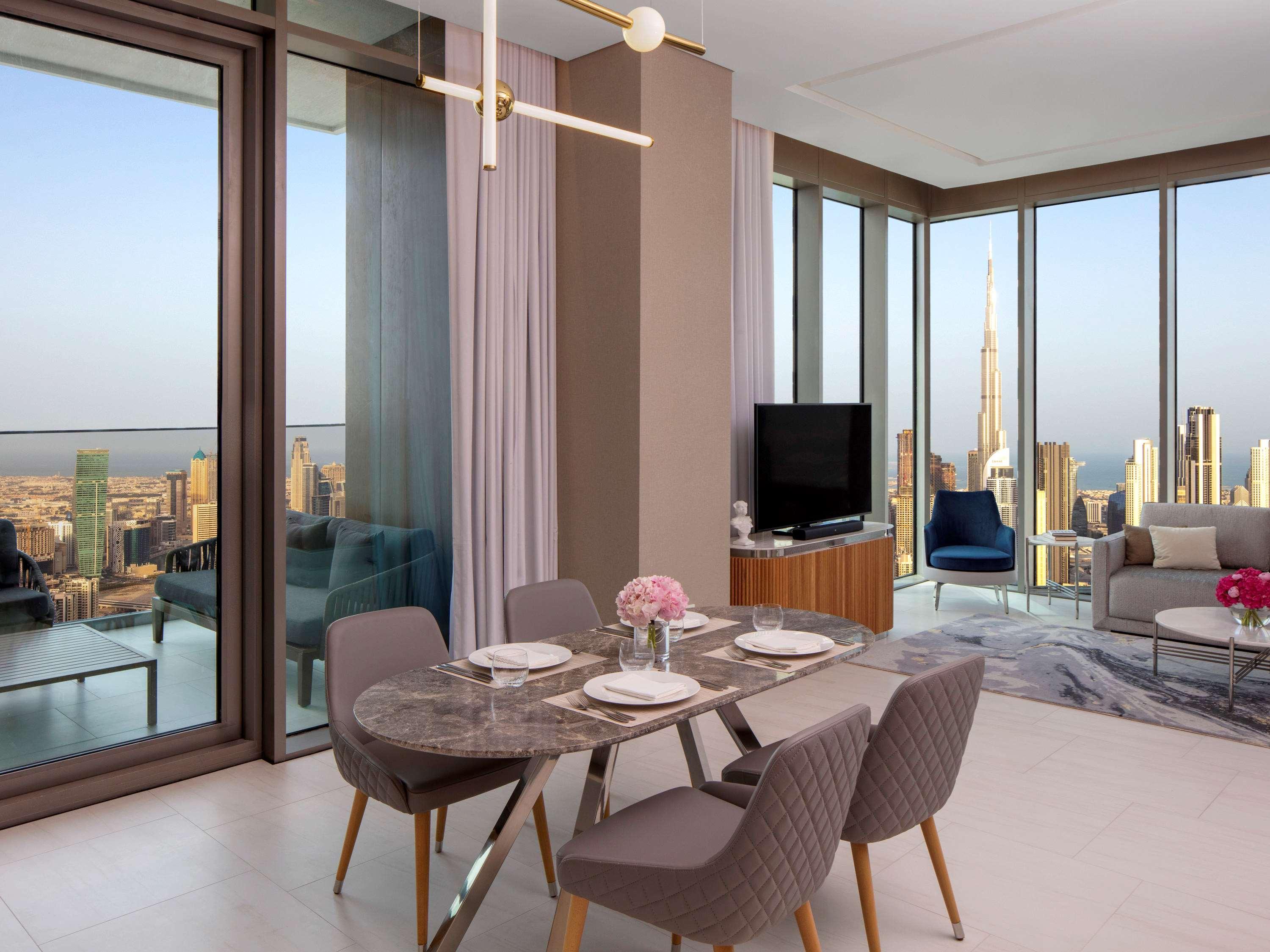 Hotel Sls & Residences