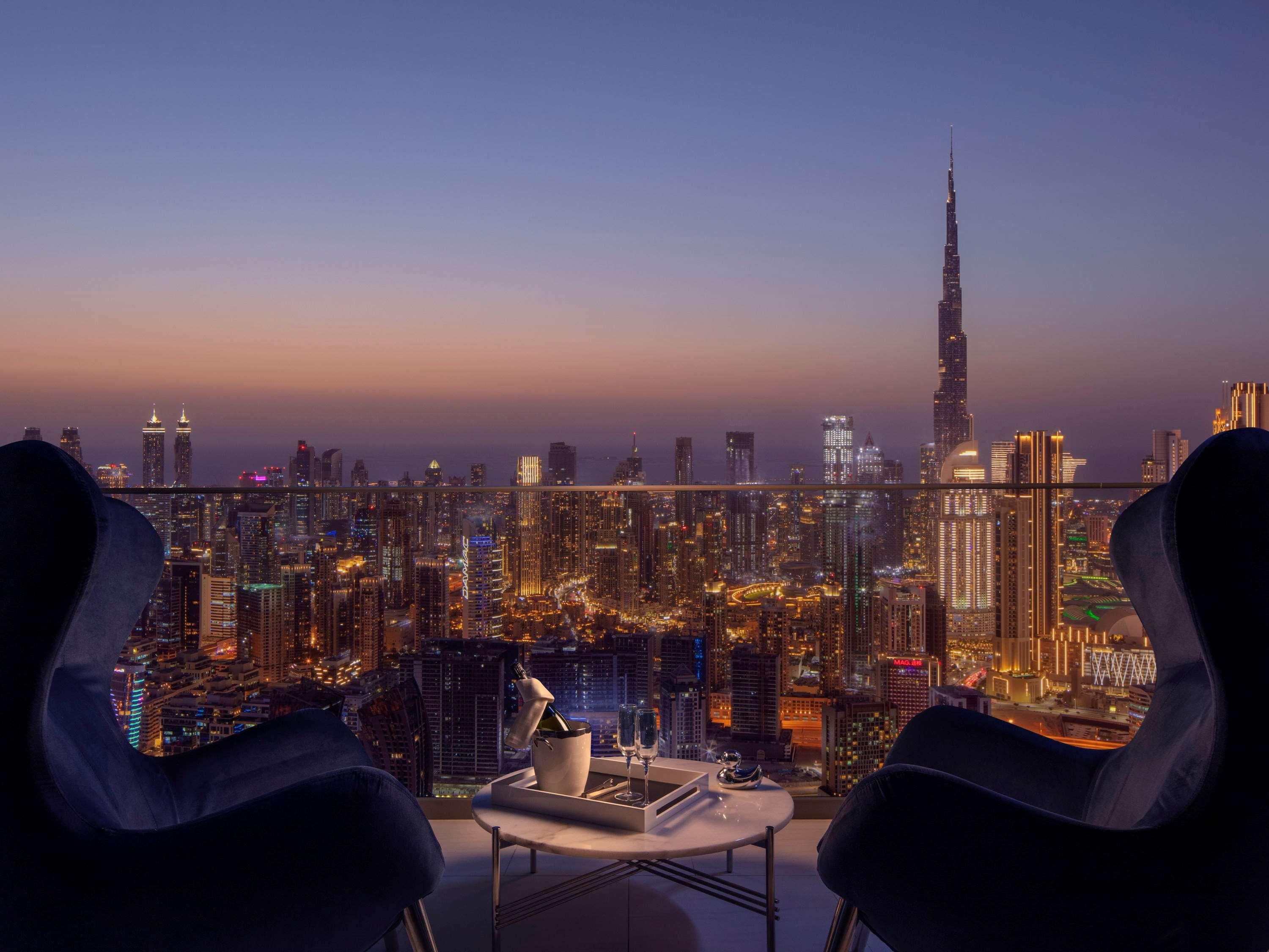 Hotel Sls & Residences