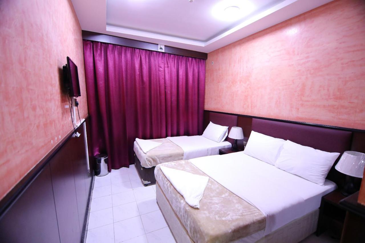 Hotel Oyo 912 Tanha *