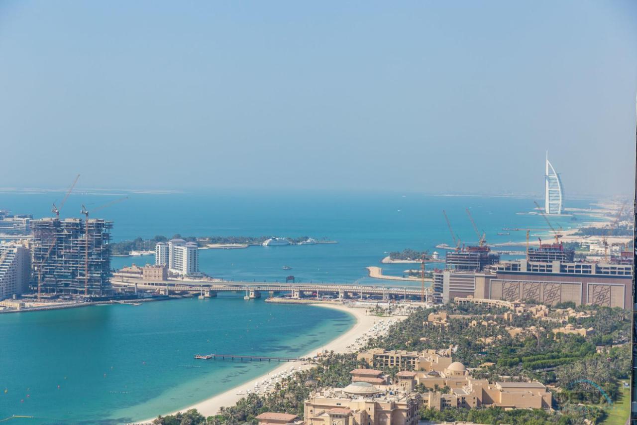 Sea Views From Living To Bedroom Perfect For Staycation, Marina By Deluxe Homes Apartment *