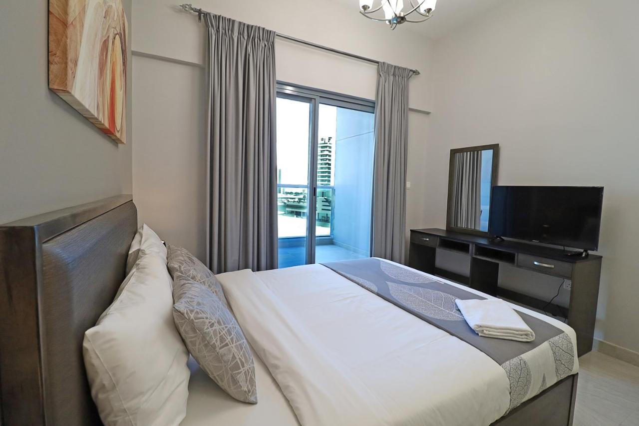 Large And Complete I Near Mall Apartment Dubai