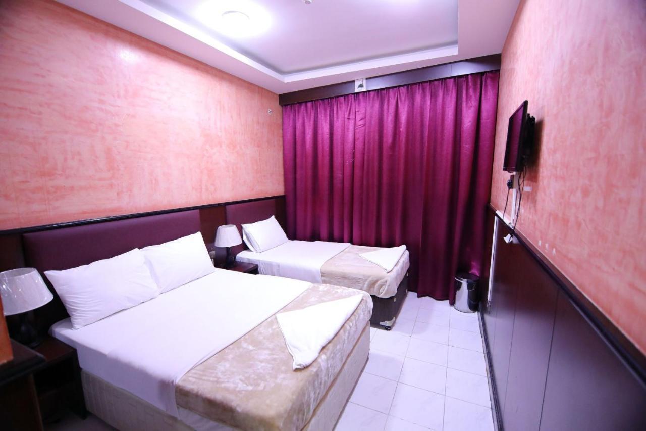 Hotel Oyo 912 Tanha *