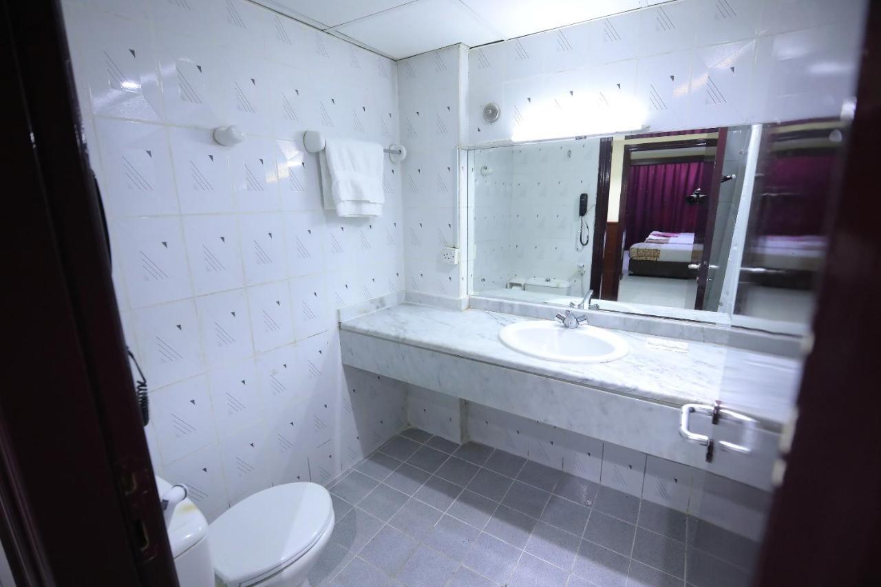 Hotel Oyo 912 Tanha