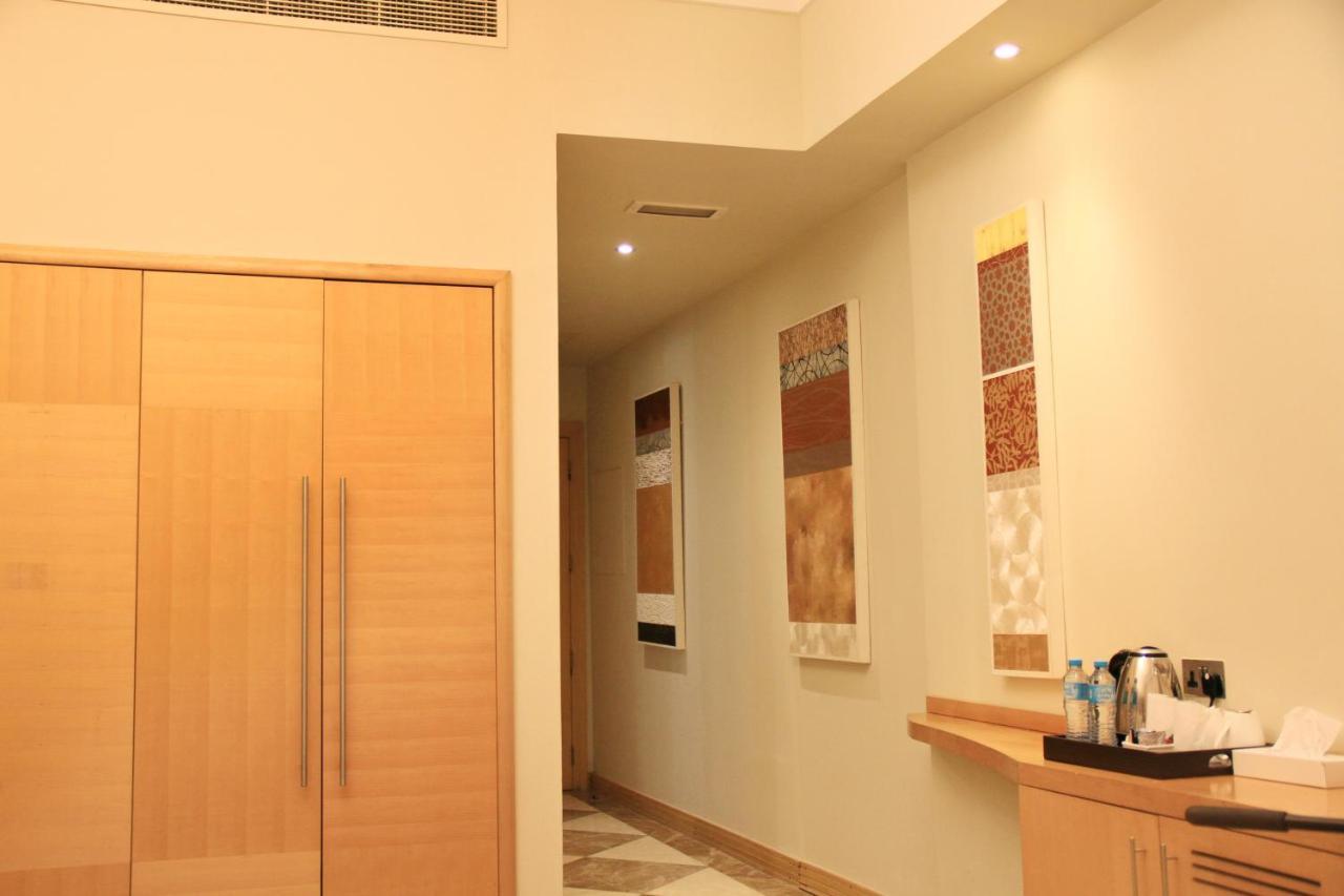The Leela Hotel 4*