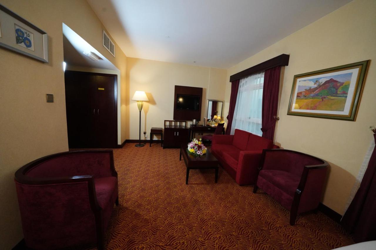 Hotel Nine