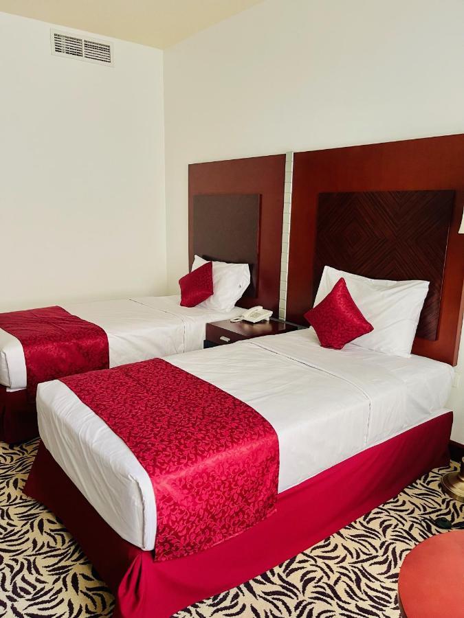 Mra Grand Dubai