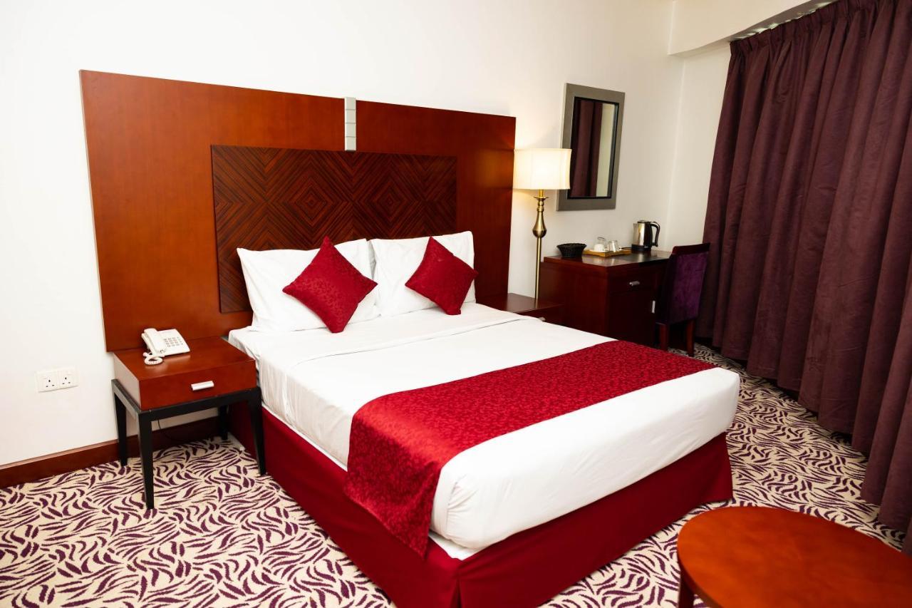 Hotel Mra Grand Dubai