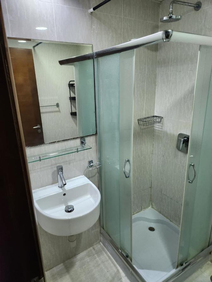 Furnished Studio Near Business Bay Metro Station Apartment