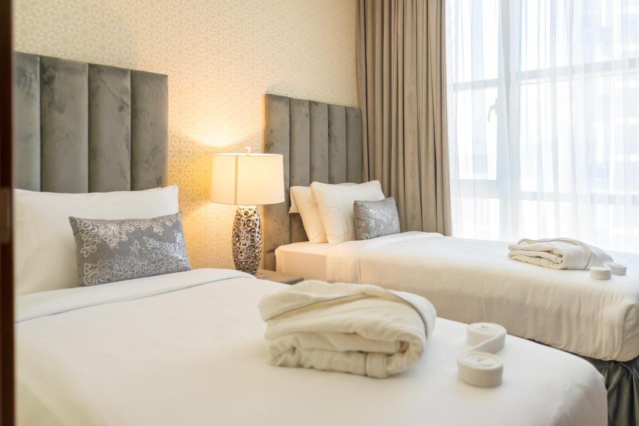 Westminster Standpoint Burj Khalifa Apartment