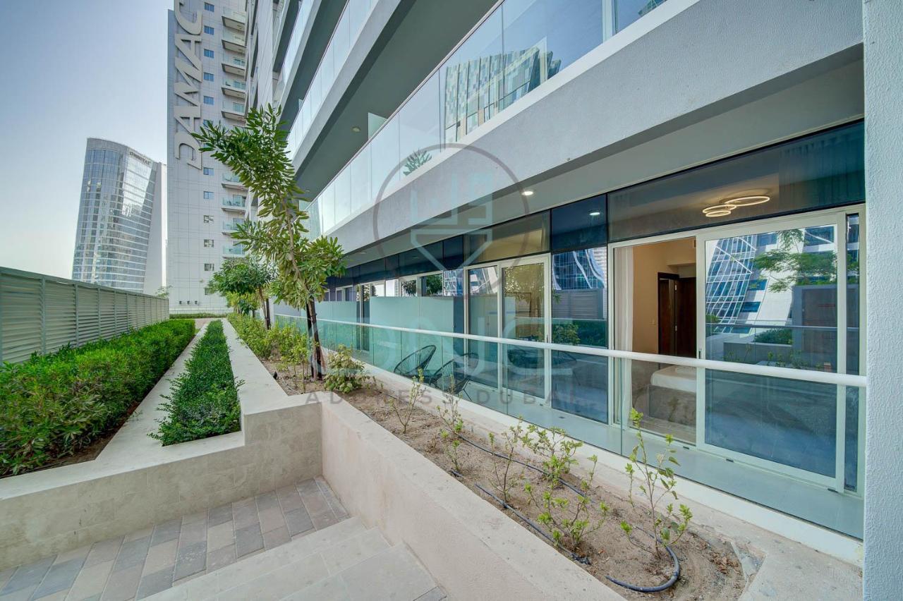 Brand New Stylish 1br With Canal View Unit 410 Dubai