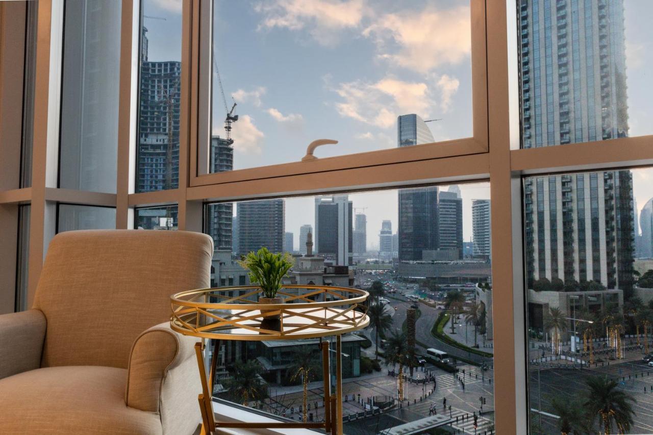 Gorgeous 3-bed With Burj Khalifa & Dancing Fountain Views Apartment