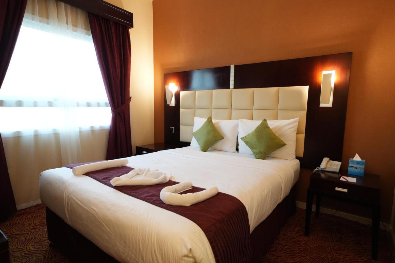 Hotel Nine