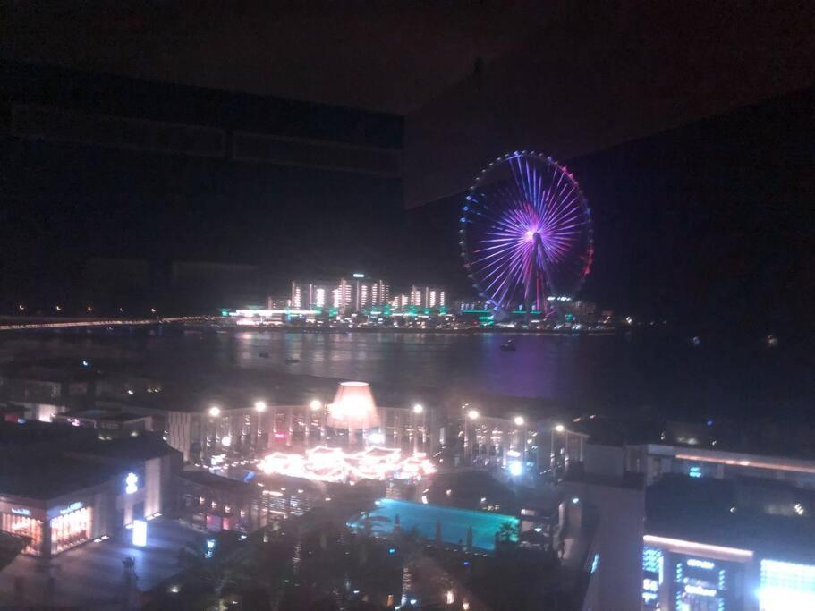 Ultimate / 7 Beds / Sea, Jbr And Ain Views / 3 Min Walk To Jbr / Large Families Or Groups / Perfect Vacation Destination