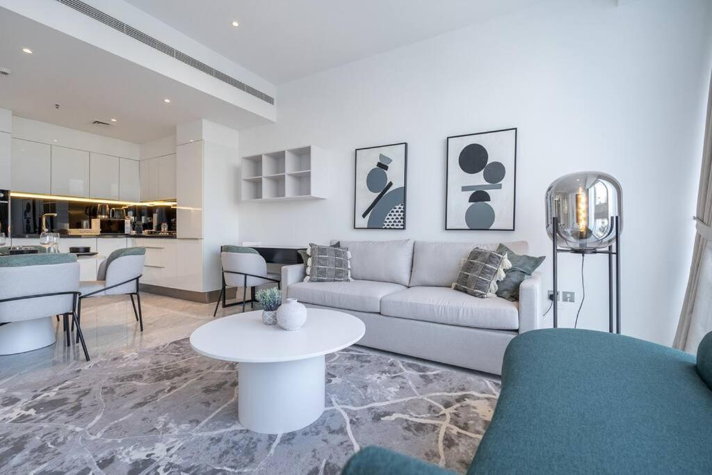 Apartment Cosmopolitan With Burj Khalifa View