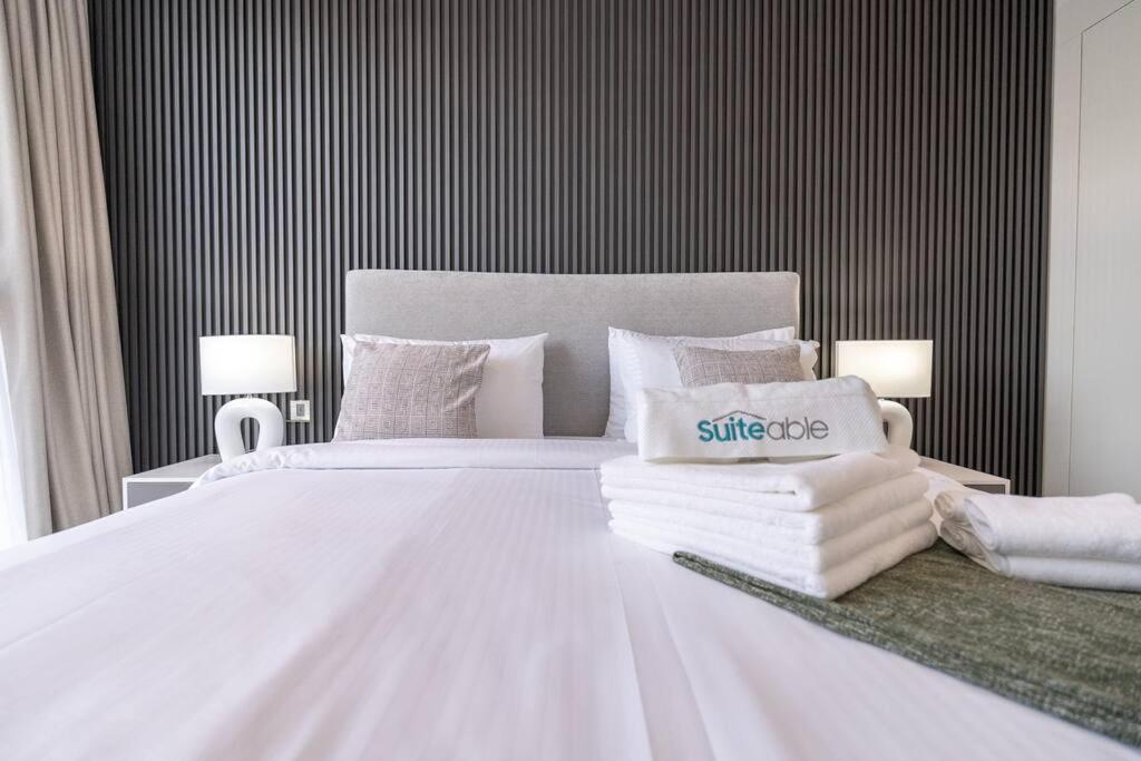 Apartment Cosmopolitan With Burj Khalifa View *