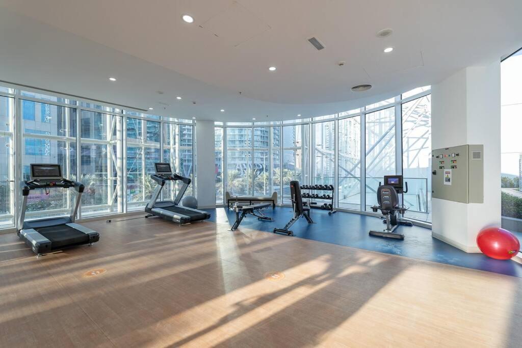 Apartment Cosmopolitan With Burj Khalifa View