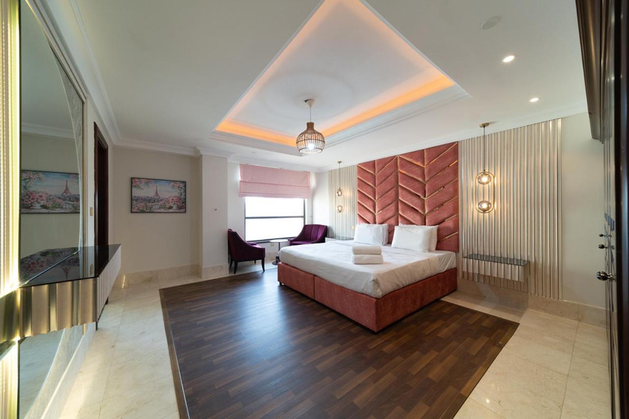 Jbr Luxury Penthouse With Private Pool *