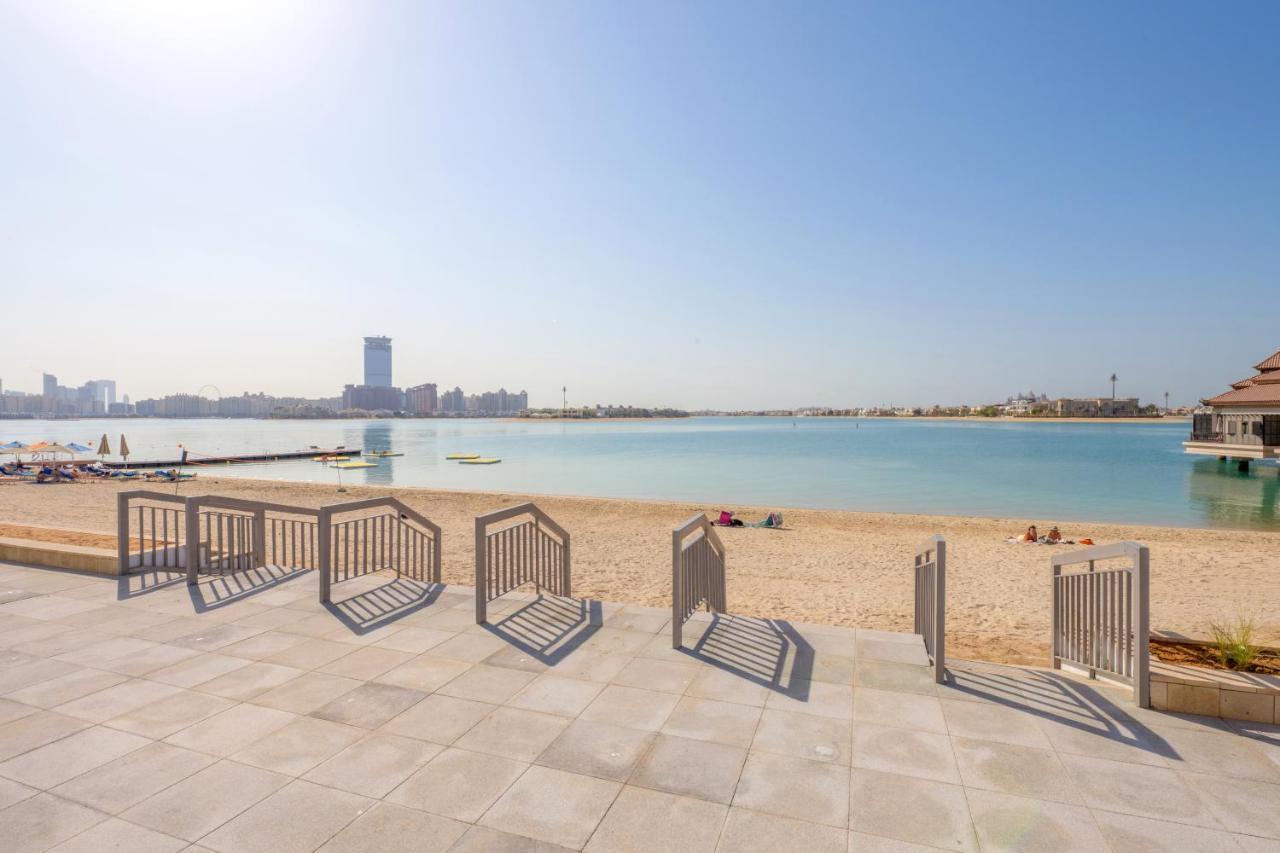 Ultra Luxury Palm - Mina Azizi - Free 5 Star Access Apartment Dubai