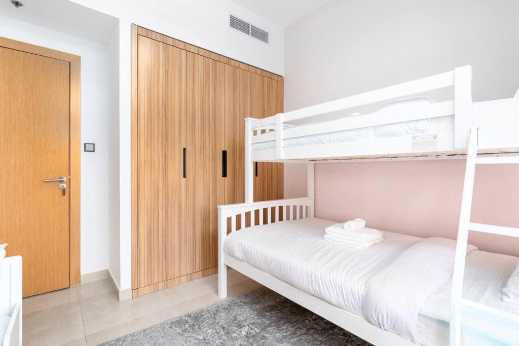 Perfect 2br For Families In Jvc * Dubai