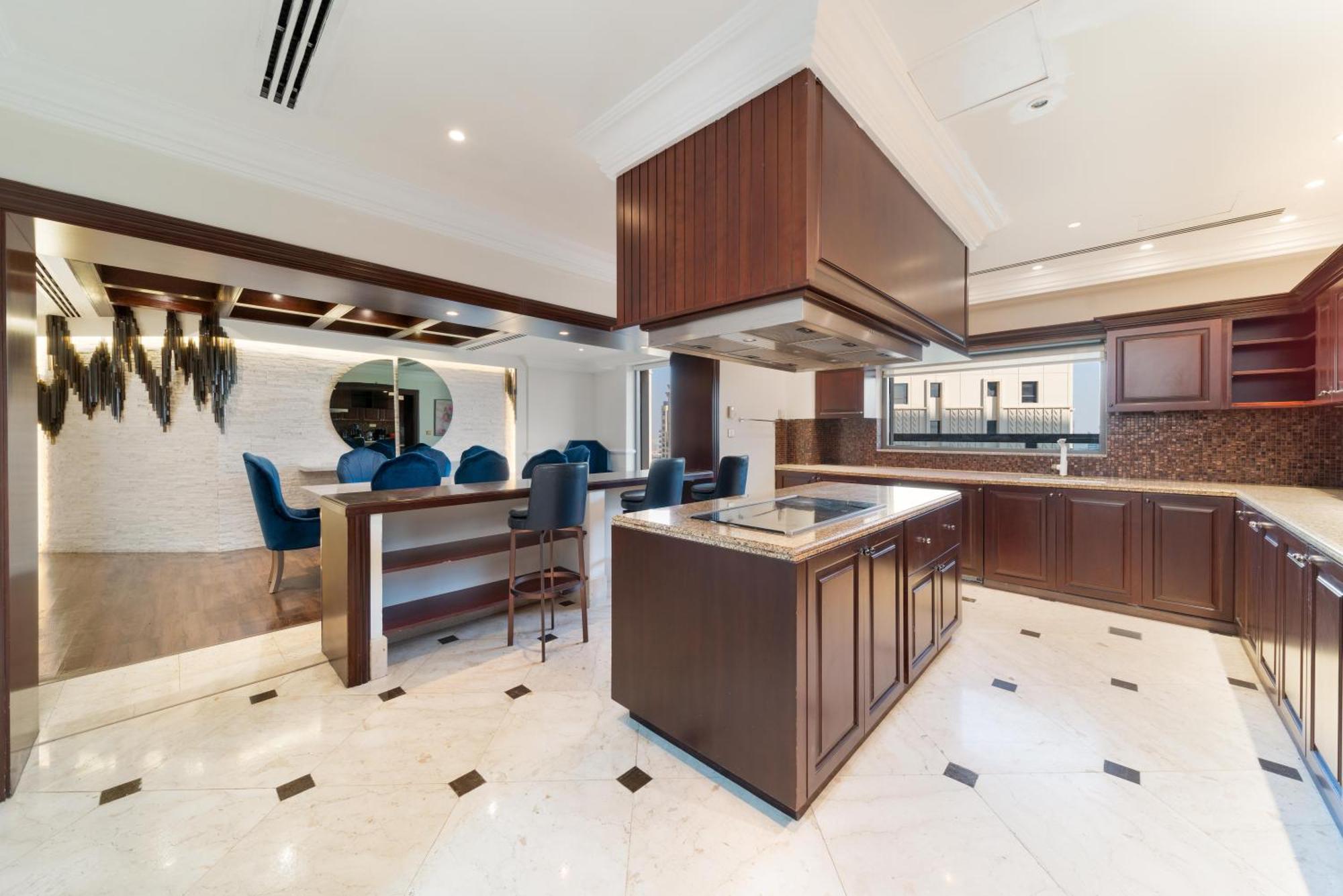 Jbr Luxury Penthouse With Private Pool *