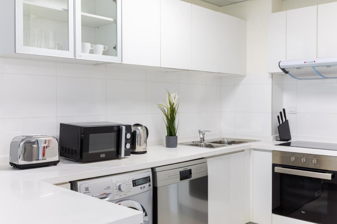 Maison Privee - Beautiful Chic W Full Marina Views Next To The Apartment *