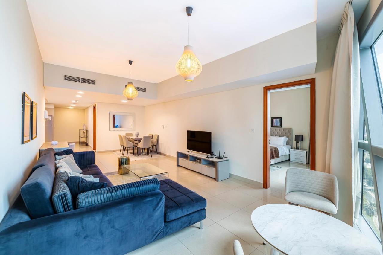 Apartment Spacious 1 Bed City View Park Tower Difc *