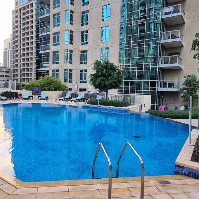 First Class 3br With Full Burj Khalifa And Fountain View * Dubai