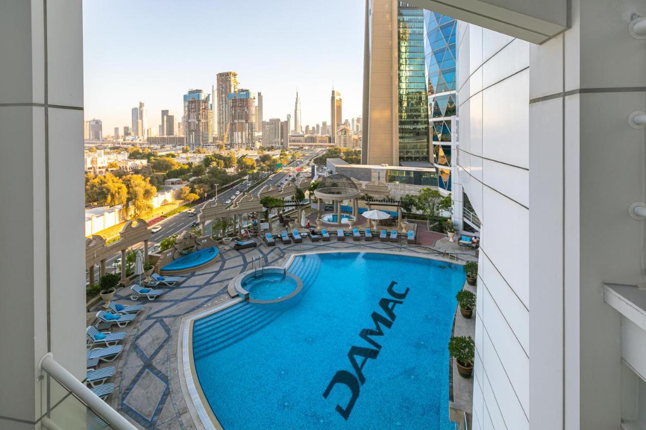 Spacious 1 Bed City View Park Tower Difc Dubai