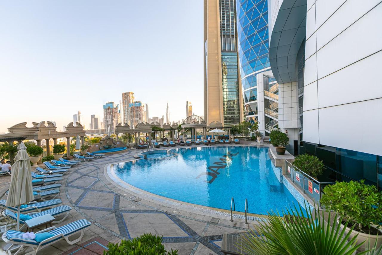 Spacious 1 Bed City View Park Tower Difc *