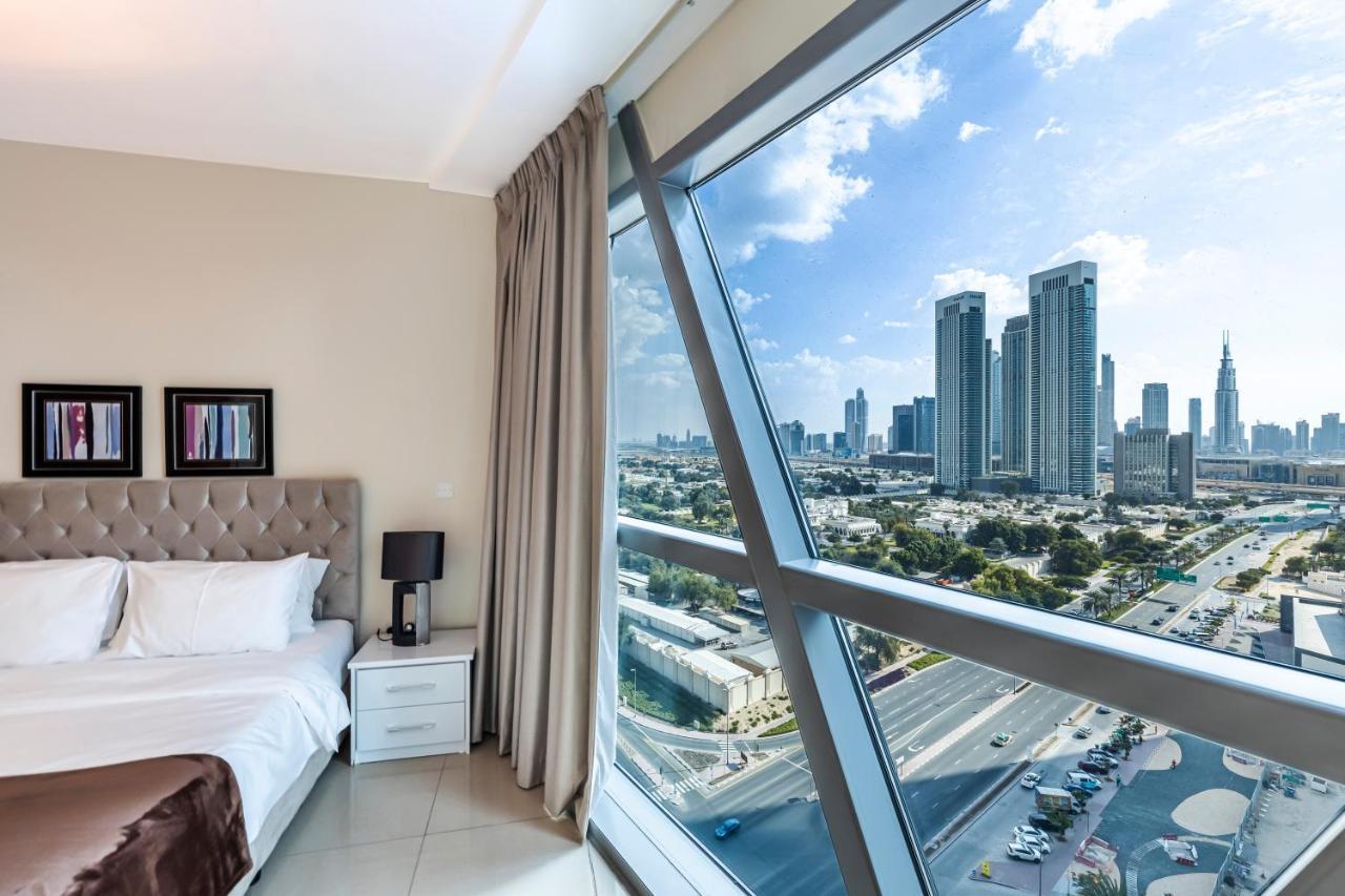 Spacious 1 Bed City View Park Tower Difc *
