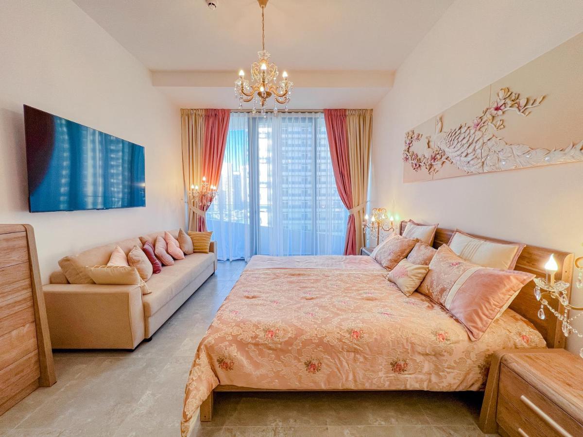 Stella Maris Marina * Dubai