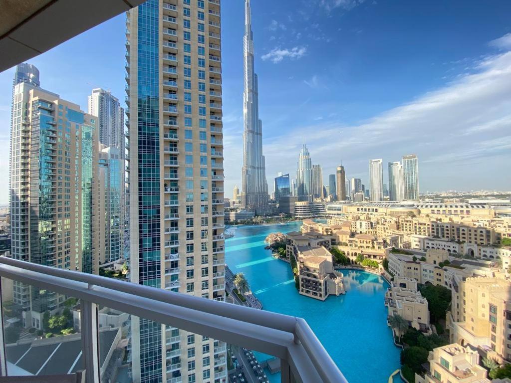 Durrani Homes - The Residences 5br Besides Mall With Burjkhalifa And Fountain View Apartment Dubai