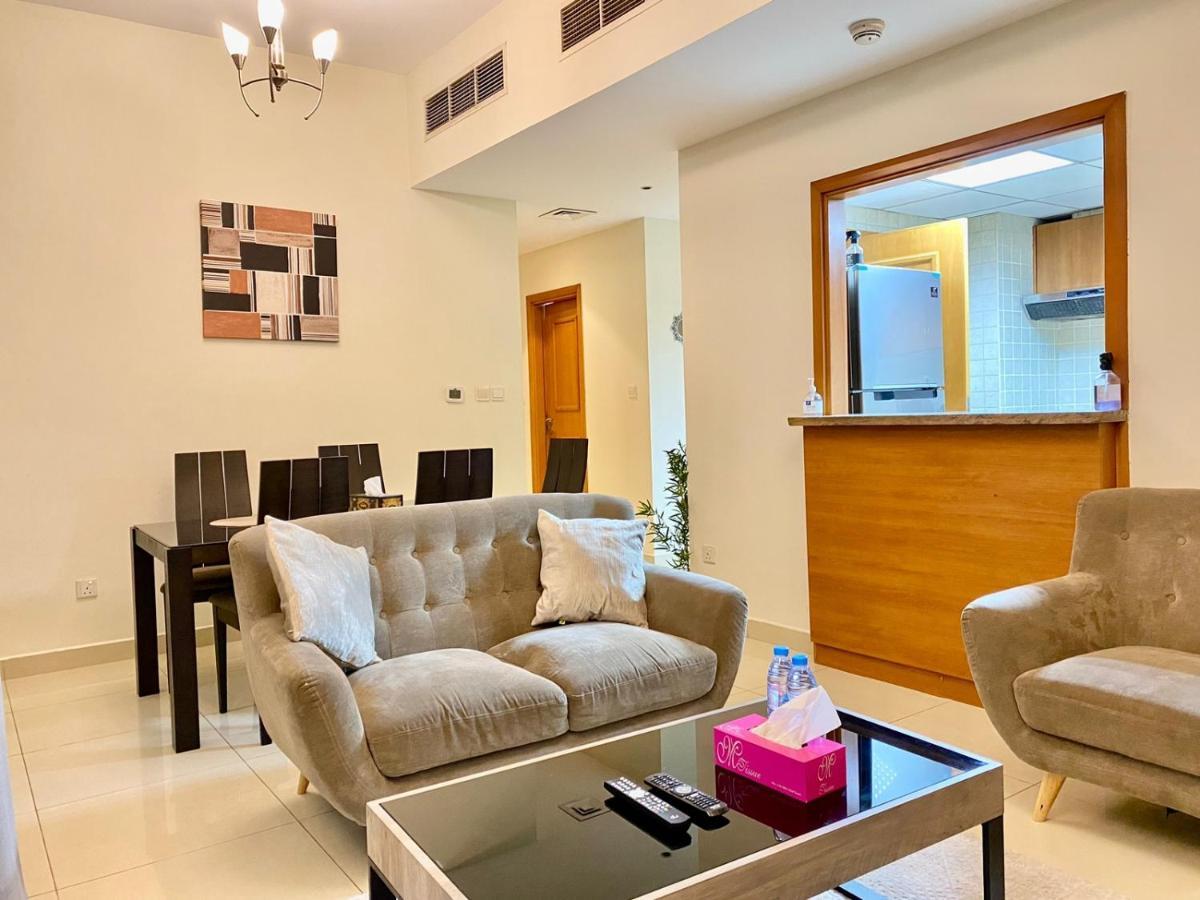 Marina 2 Bedroom Hall With Beautiful View *