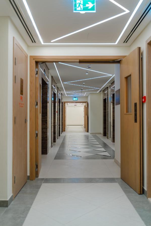 Stella Maris Marina Dubai