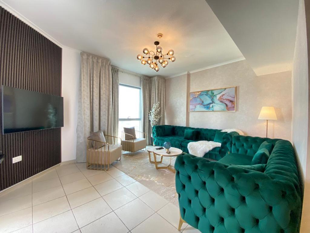 Durrani Homes - The Residences 5br Besides Mall With Burjkhalifa And Fountain View Apartment Dubai