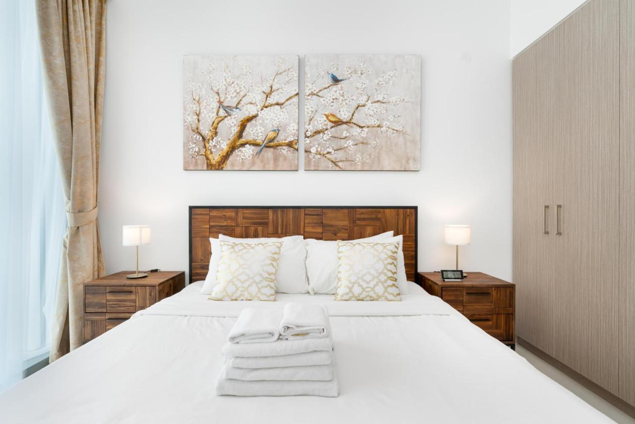 Lux The Grand Creek Harbor Views Apartment Dubai