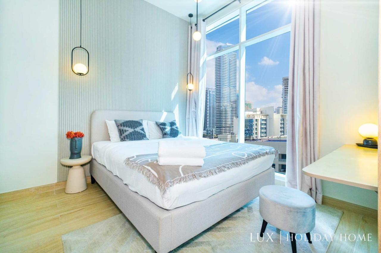 Apartment Lux The Modern Marina 2 Bed Dubai
