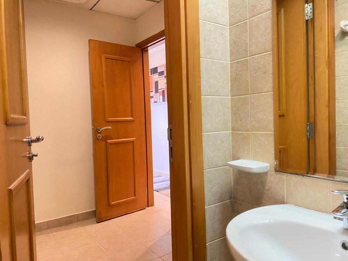 Marina 2 Bedroom Hall With Beautiful View *