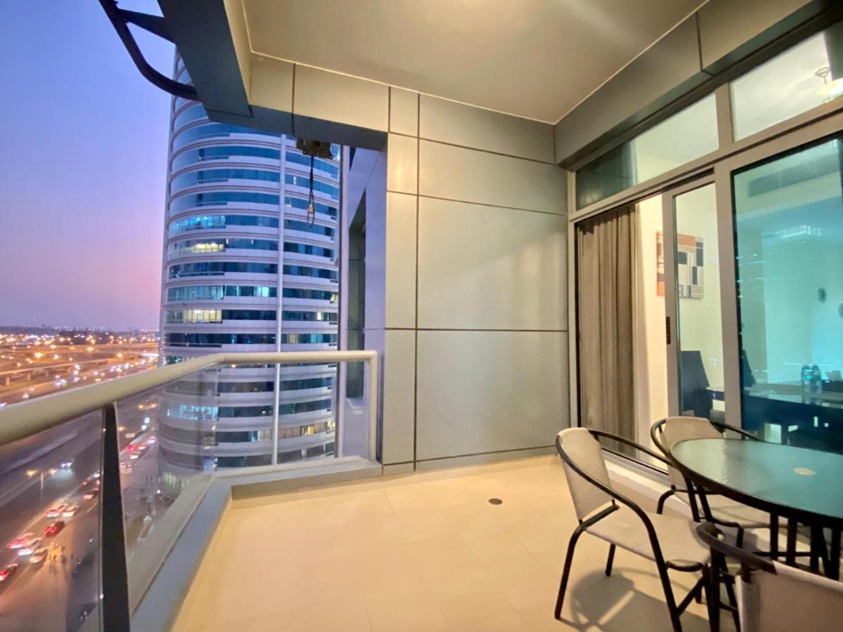 Marina 2 Bedroom Hall With Beautiful View Dubai
