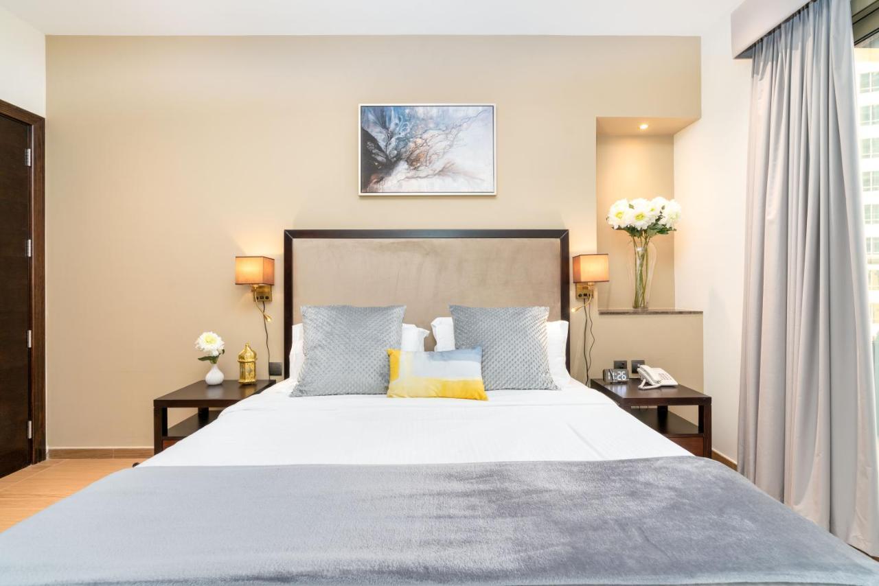 Apartment Ultimate / Downtown / Brand New / 5 Min Drive From Mall / Near Park