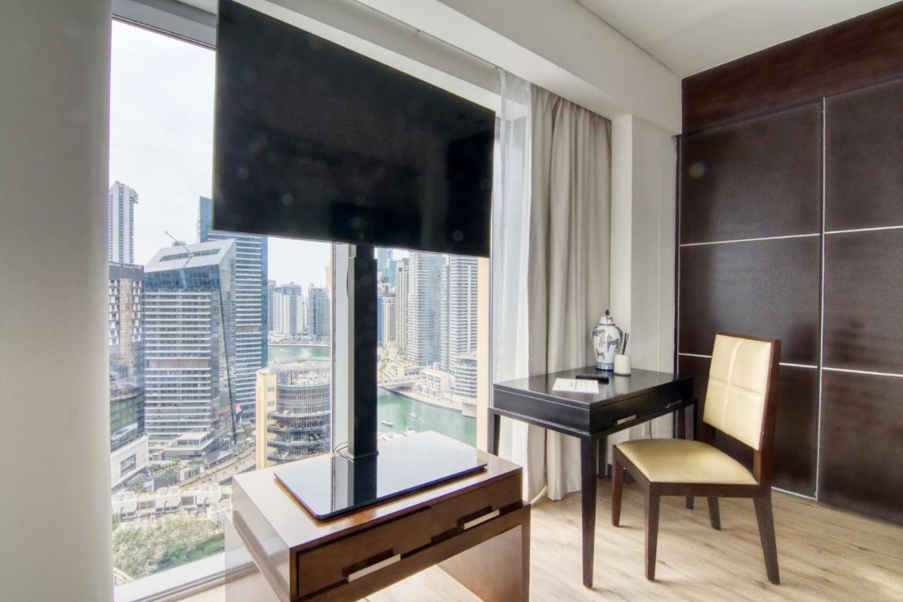Welcome At The Address Marina 1br Dubai