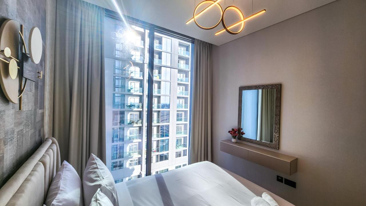 Apartment By Latinem 2br Holiday Cvr B1808 Near Burj Khalifa Dubai
