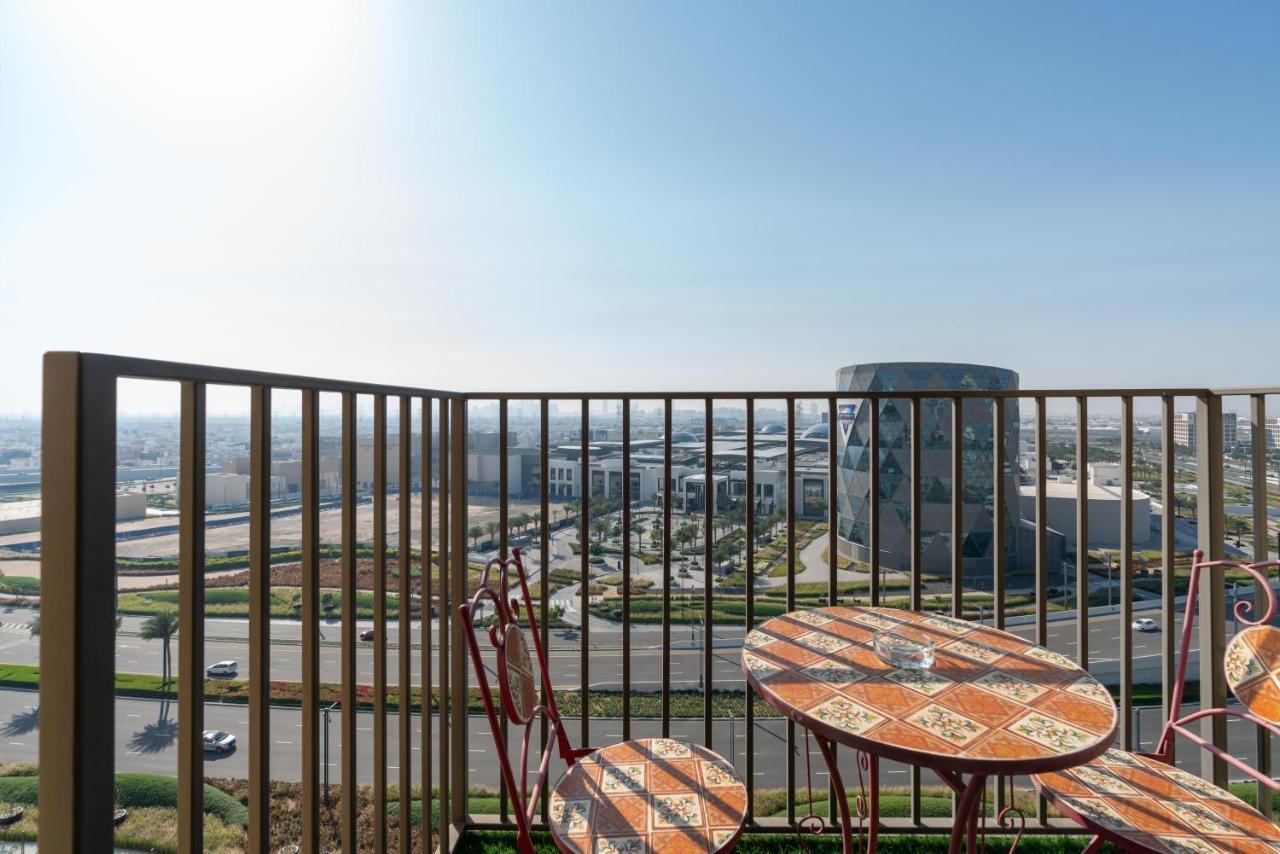 Lux Bnb Collective-1 -dubai Hills