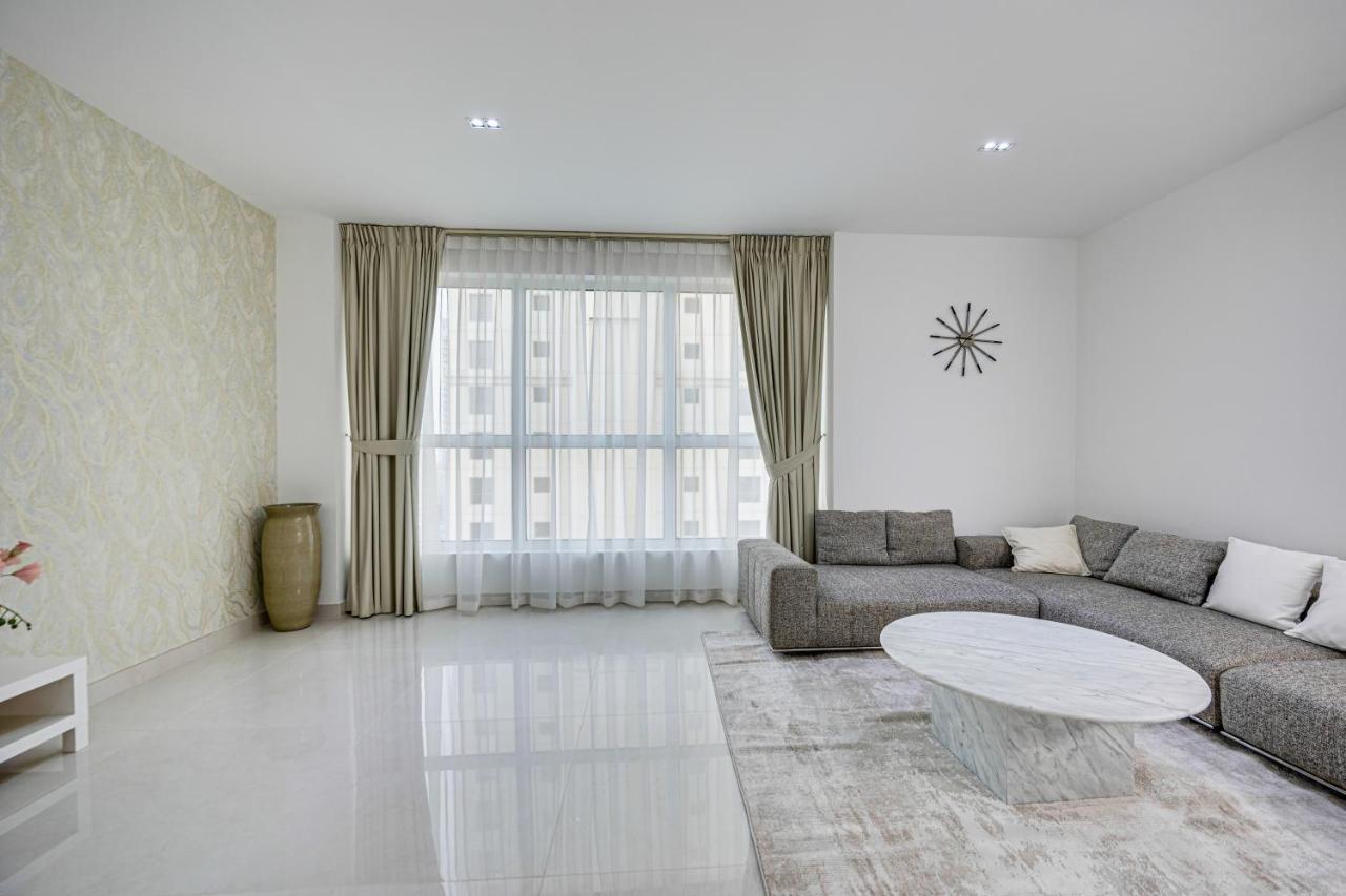 Apartment Partial Sea View 2 Bd In Jbr Murjan
