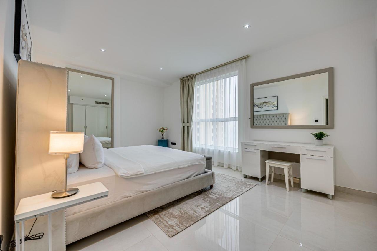 Partial Sea View 2 Bd In Jbr Murjan * Dubai