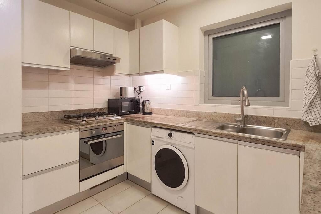 Marina Heights, 2 Bedroom Dubai