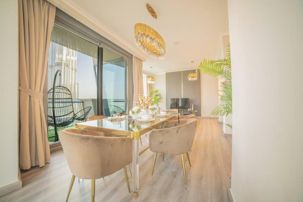 First Class 3br With Full Burj Khalifa And Fountain View Dubai