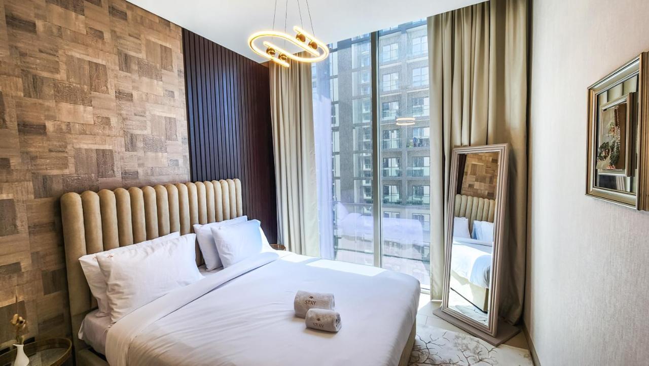 By Latinem Luxury 2br Holiday Cvr B2208 Near Burj Khalifa Apartment Dubai