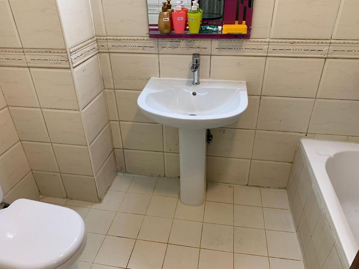 Guest house Standard With Common Washroom *