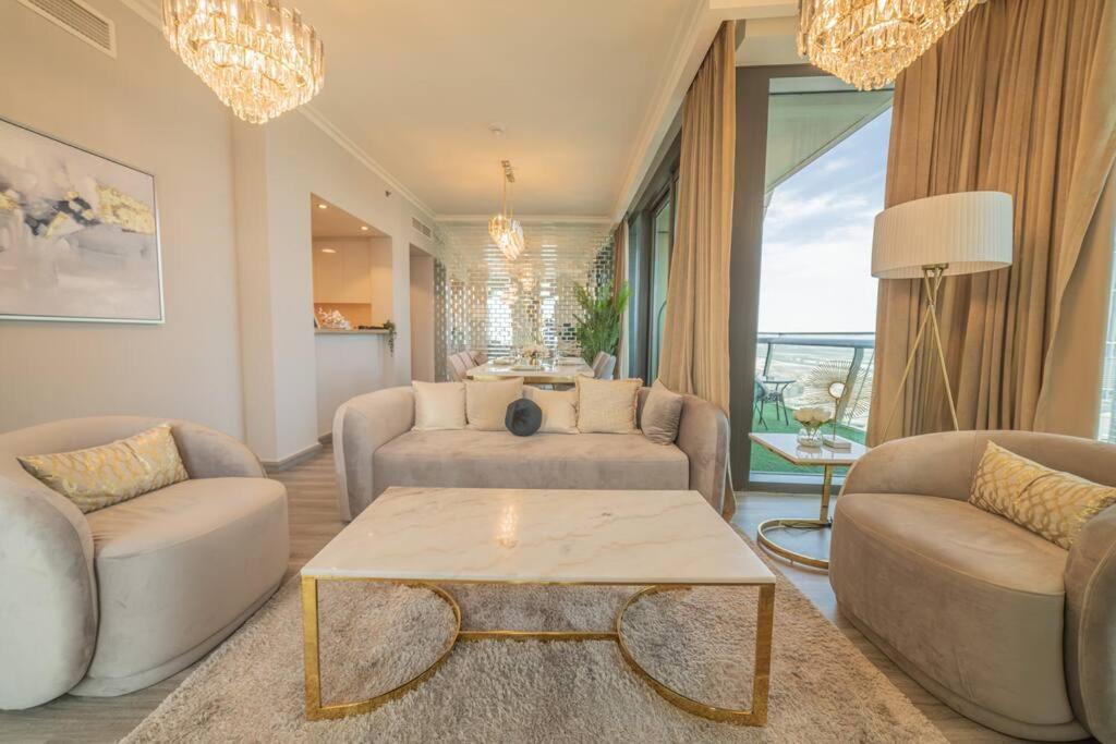 First Class 3br With Full Burj Khalifa And Fountain View Apartment *